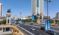 帮夏日达沃斯的春风